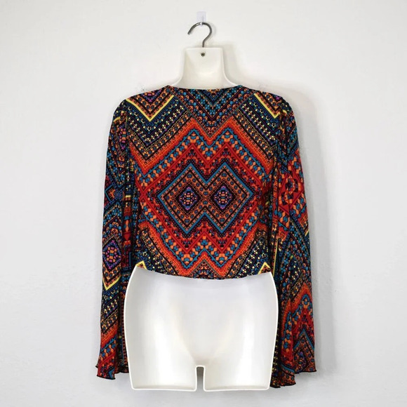 Luukse Multicolor Boho Crop Top Sz S Button Front Southwestern Tribal Dance - Picture 8 of 16